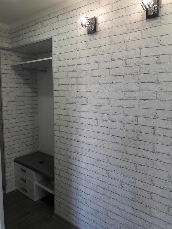 Apartmens Near Metalist Appartamento Charkiv Esterno foto